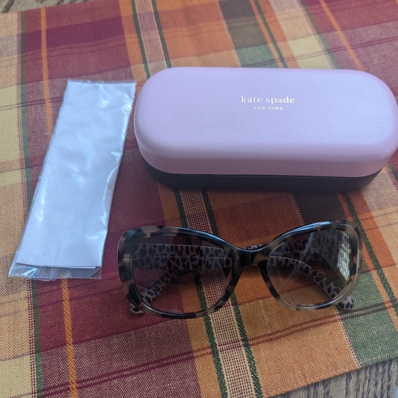 Kate Spade New York Elowen 55mm gradient round sunglasses - Picture 9 of 11